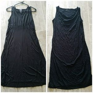2 Gap Maternity dresses size small & medium